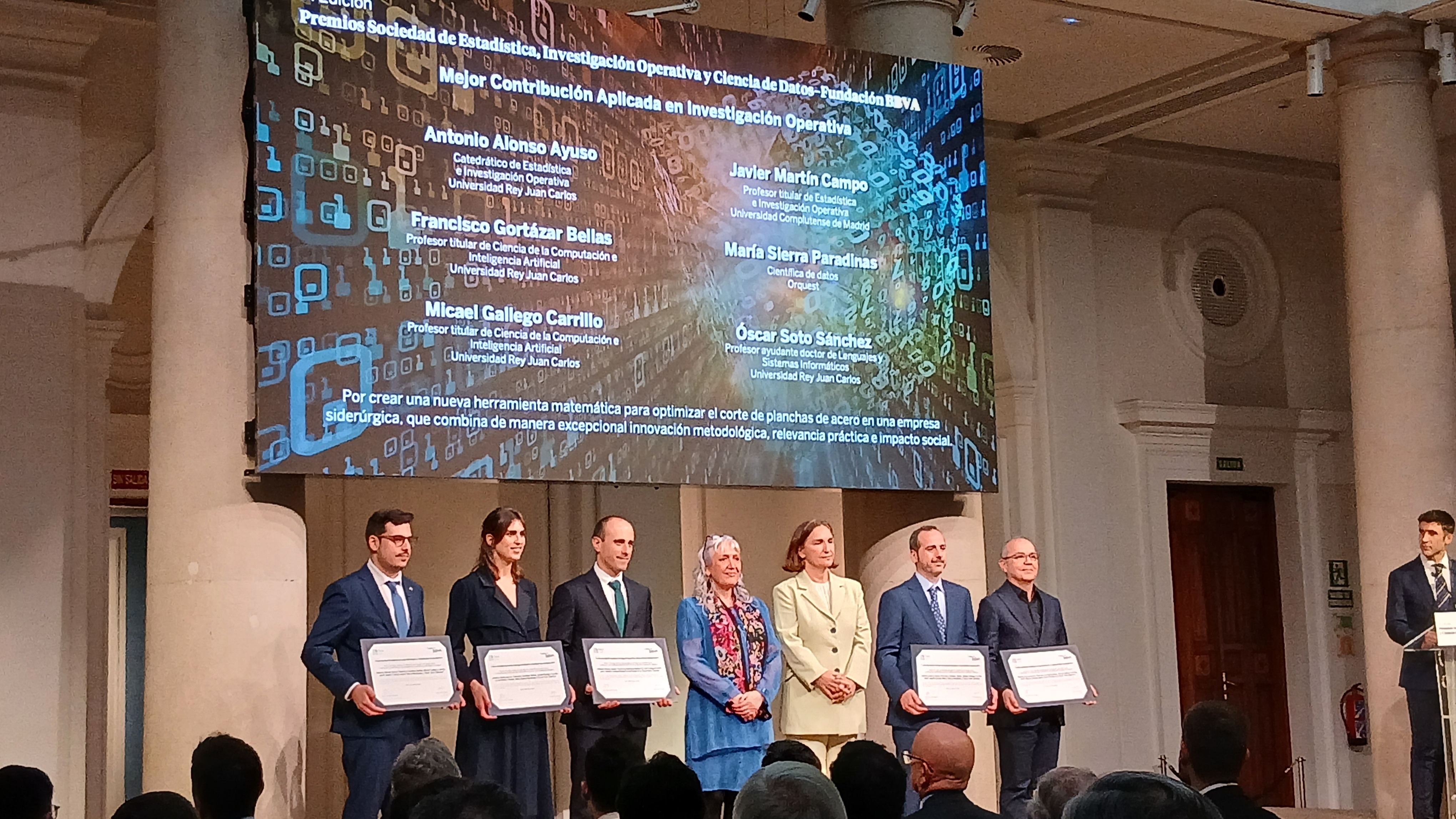 El profesor Javier Martín Campo recibe premio de la SEIO y Fundación BBVA (26/02/2026)